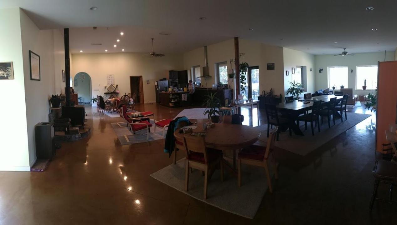 Baergnaescht B&B Осойос Екстериор снимка